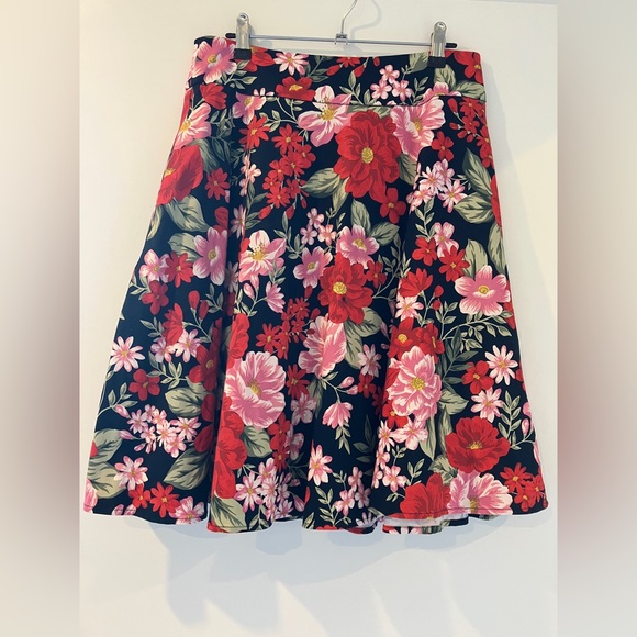 Review Dresses & Skirts - Review Admiral Floral skirt, size 10